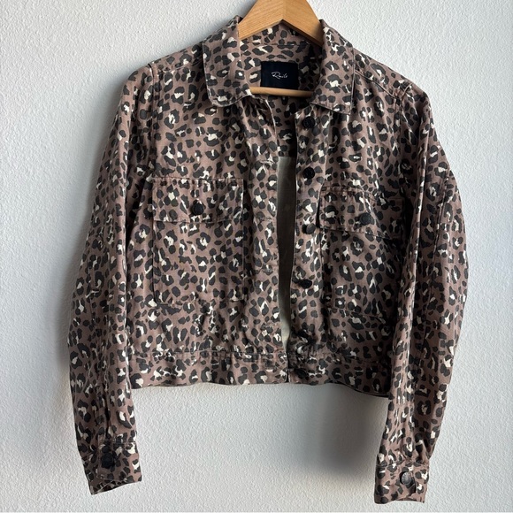 Rails Steffi Mountain Leopard-Print Cropped Button Up Jacket TencelLyocell Linen - Picture 3 of 12